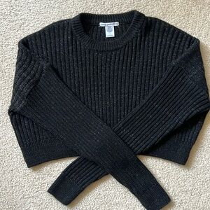 Urban Outfitters Cropped Crewneck Sweater - Small